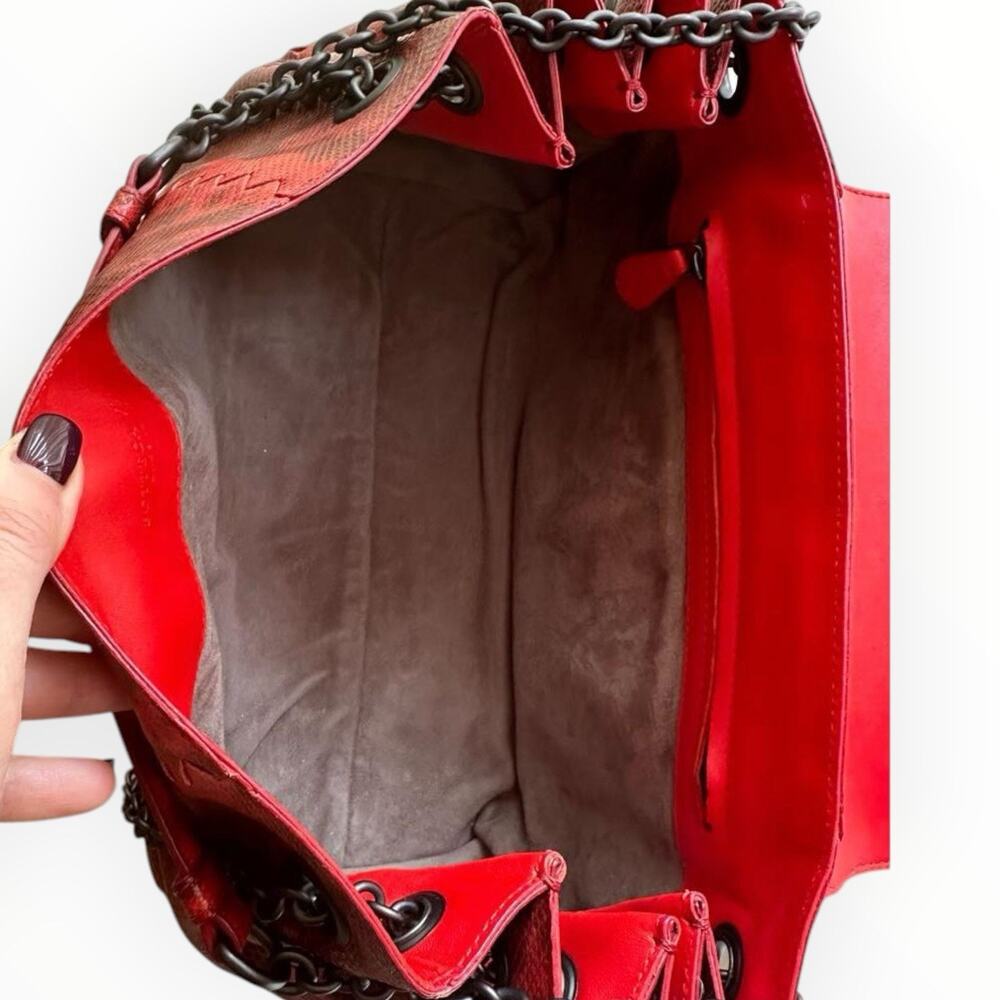 Python Leather Red Shoulder Bag With Chain Strap - Picture 11 of 12